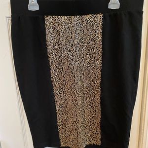 NWT Torrid pencil skirt